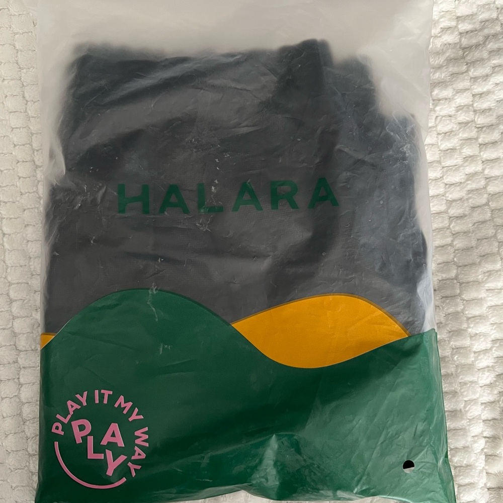 HALARA Dark Gray Apparel
